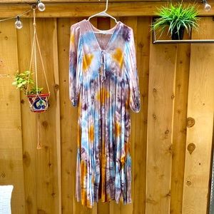Flowy small tye-dye maxi dress, boho style